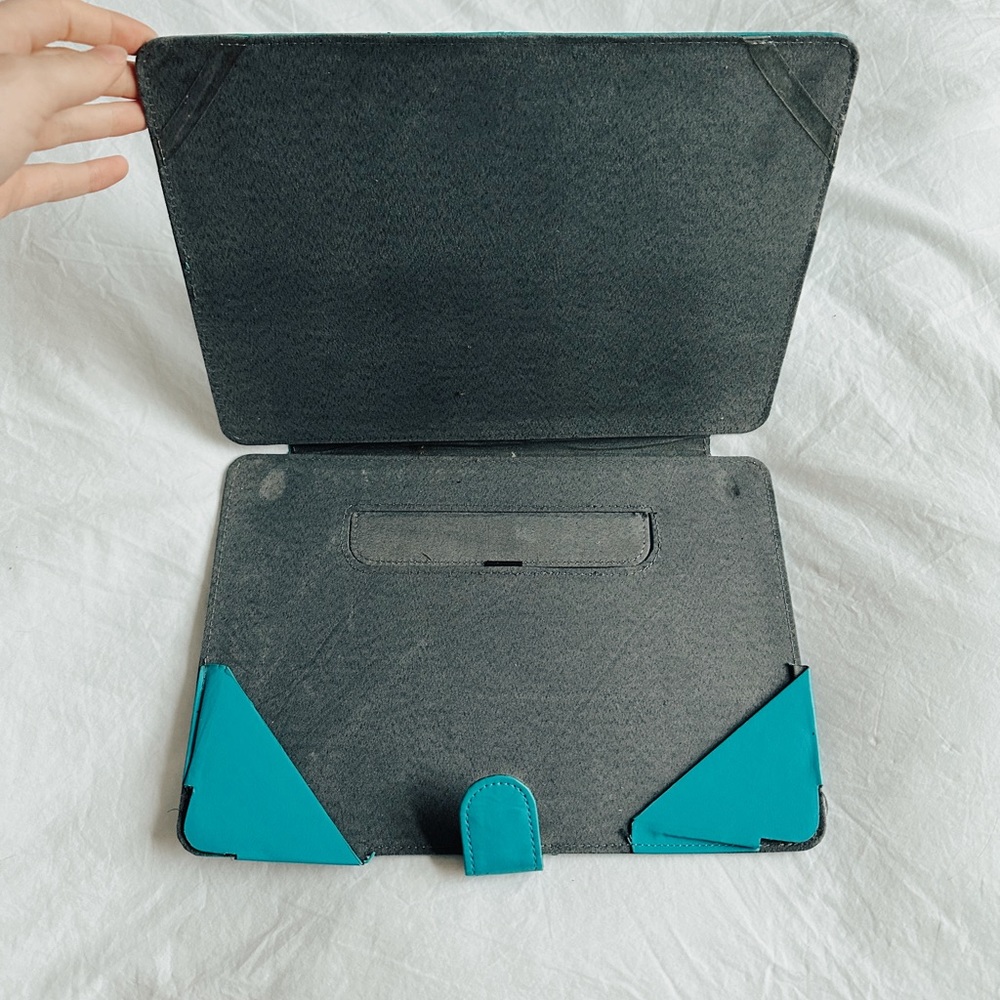 MacBook Air case - Picture 2 of 3